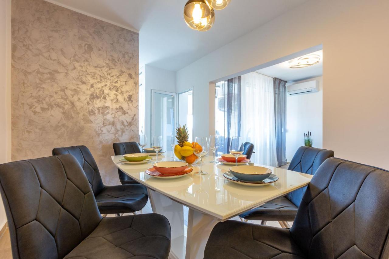 Apolon 2Bdr Apartment With Balcony Zadar Eksteriør billede